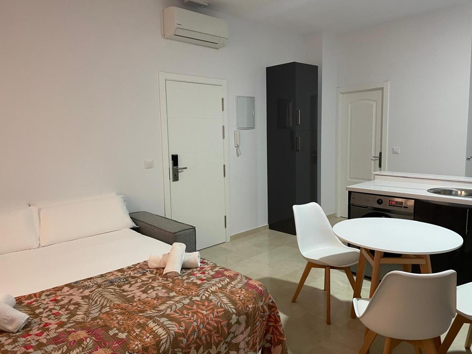 סביליה Apartamentos La Pila Del Pato מראה חיצוני תמונה